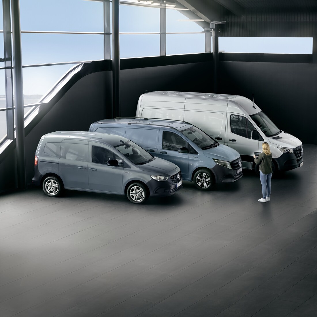 Expérience de service | Mercedes-Benz Van ProCenter Des services spéciaux tels que la réparation des vitres ou l'entreposage des pneus vous sont proposés à prix fixes dans le Mercedes-Benz Van ProCenter.