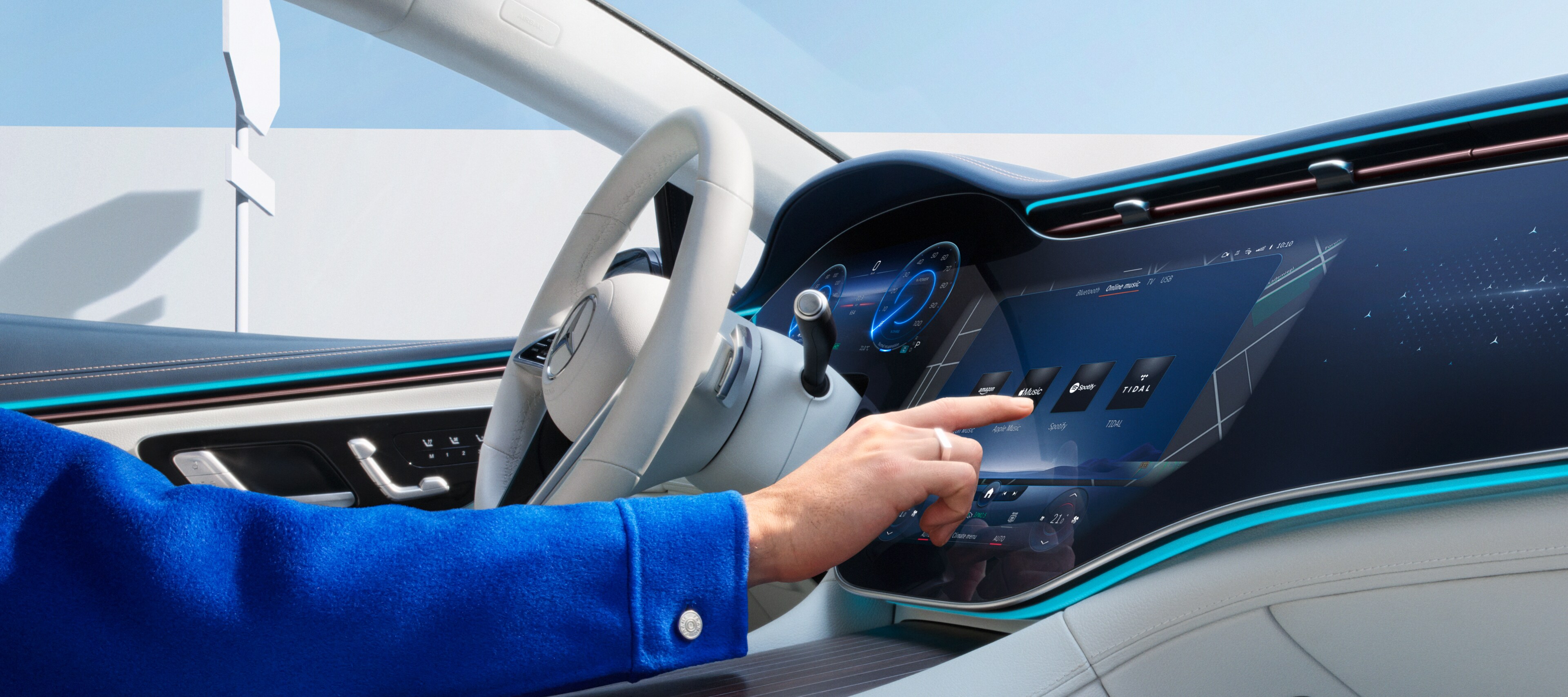 Services connectés | Mercedes-Benz Les services connectés sur l'écran du système multimédia MBUX d’une Mercedes-Benz.